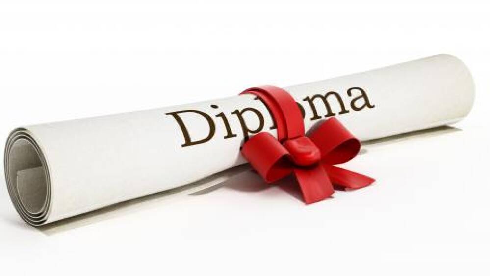 Diploma 2.jpg